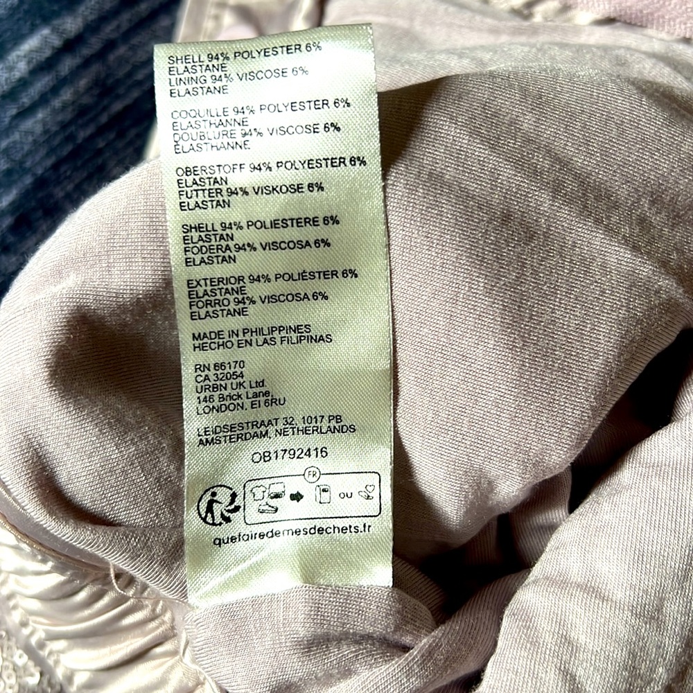 Anthropologie Lilac Sequin Cargo Pants -  Size 10 - Picture 7 of 11